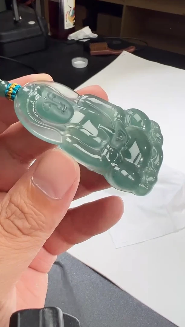 吊坠(不含链)未镶嵌翡翠观音-多样发其一