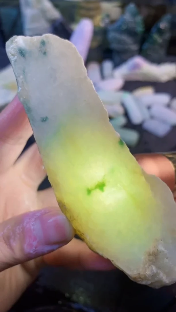 未镶嵌挂件翡翠天然翡翠077