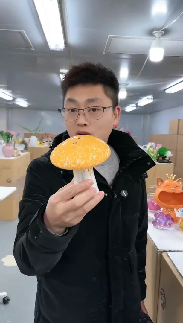 【闪购商品】玻璃云泰0000