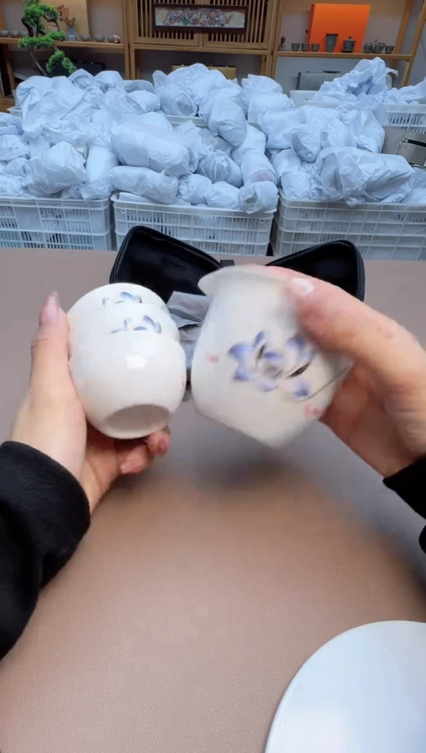 【闪购商品】摆件瓷制品S1111111111111