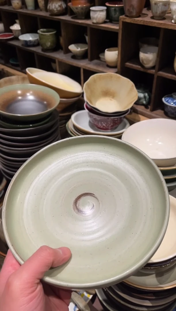 【闪购商品】瓷片536绿刷釉立口盘1个