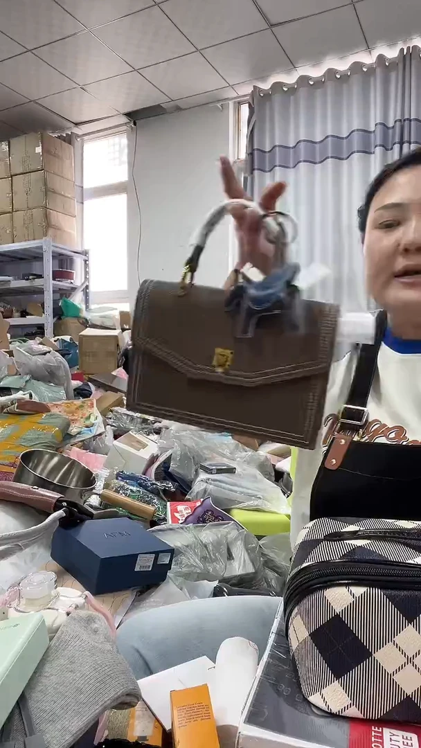 牦牛剖层皮革琪老板女包1号店超好看发图片款