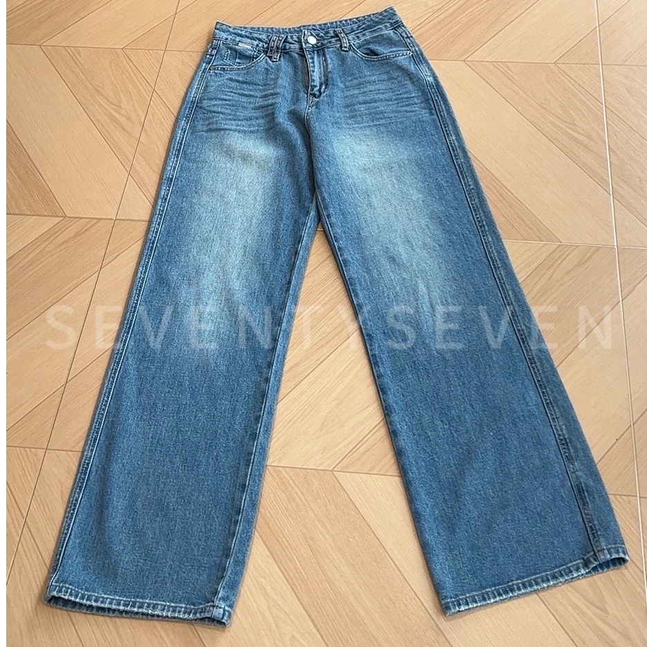 69280#春季新款直筒显瘦牛仔裤（拍照光线问题 颜色略有误差）