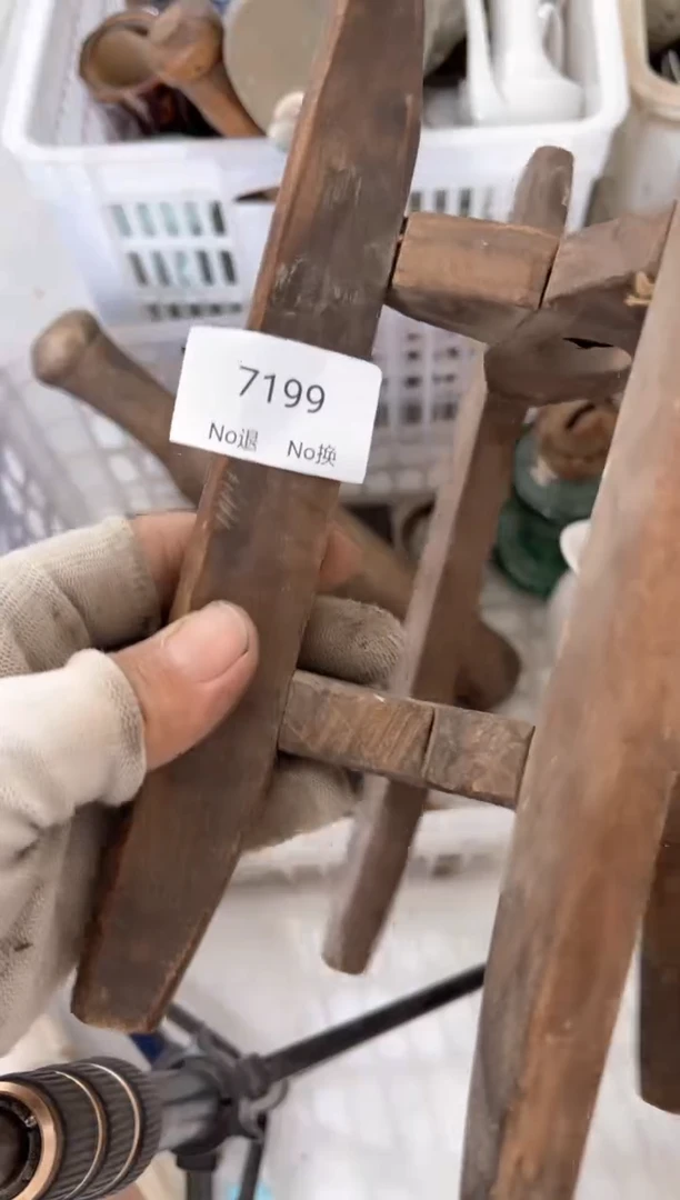 瓷正****虎99887766202507097199