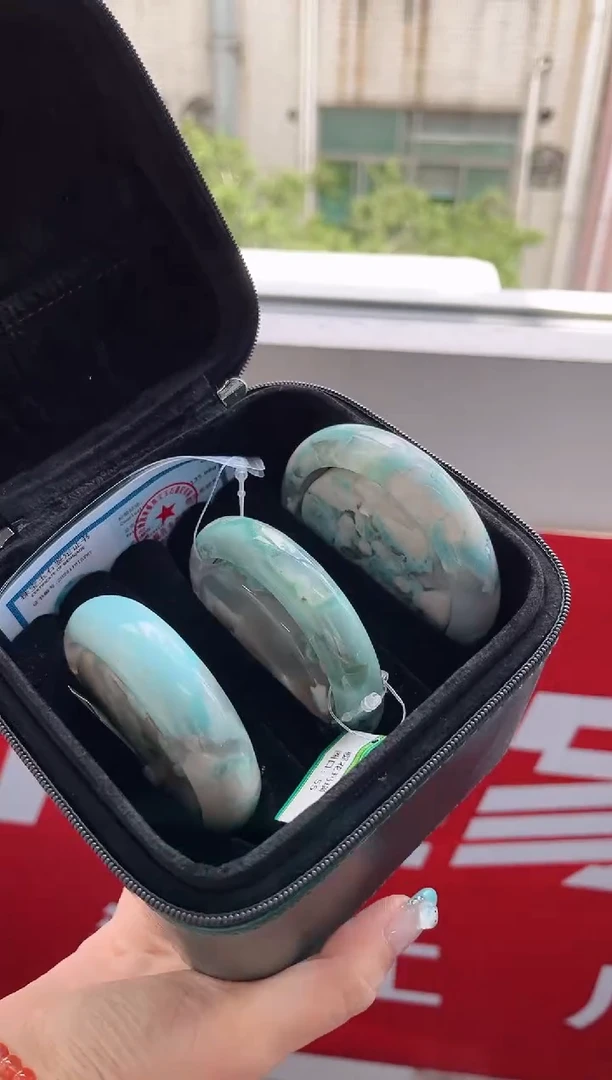 未镶嵌手镯石英质玉圈口（赠品镯心）