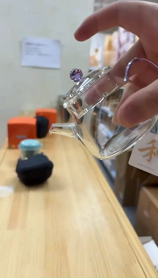 孤品-禾器-言卿壶-浅紫色