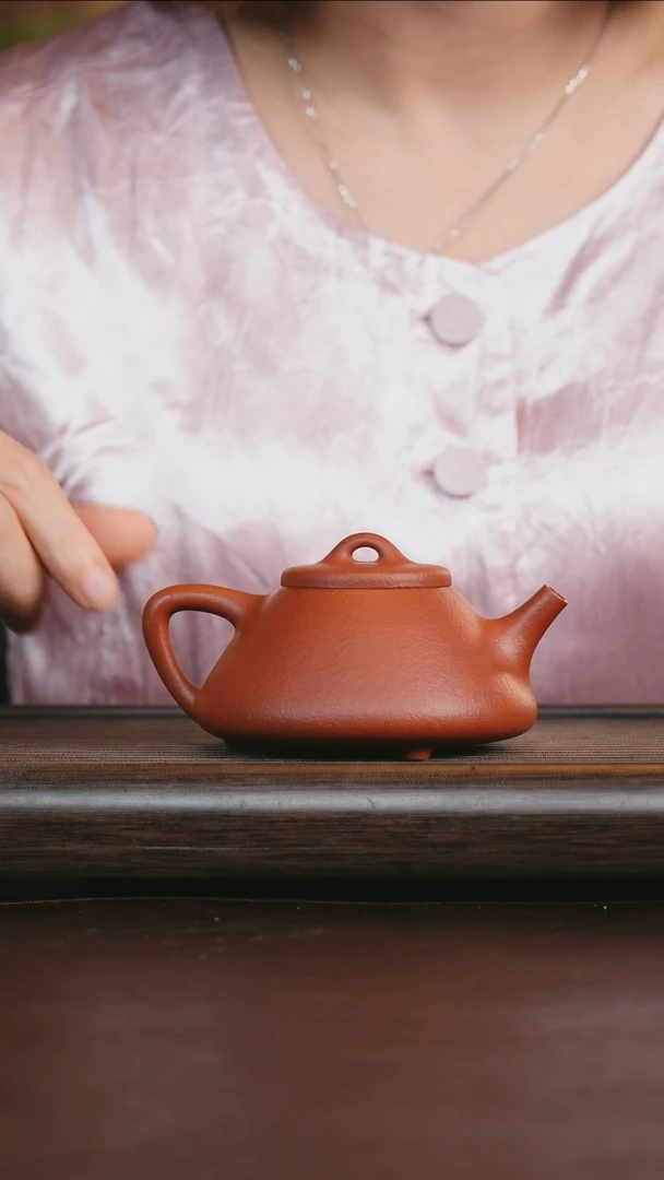 茶壶紫砂艺品紫砂 精选大红泥 子冶石瓢180cc