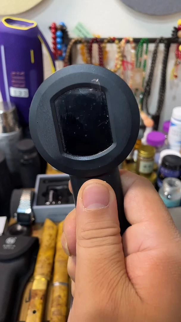 瓷片闪购商品 如图所示