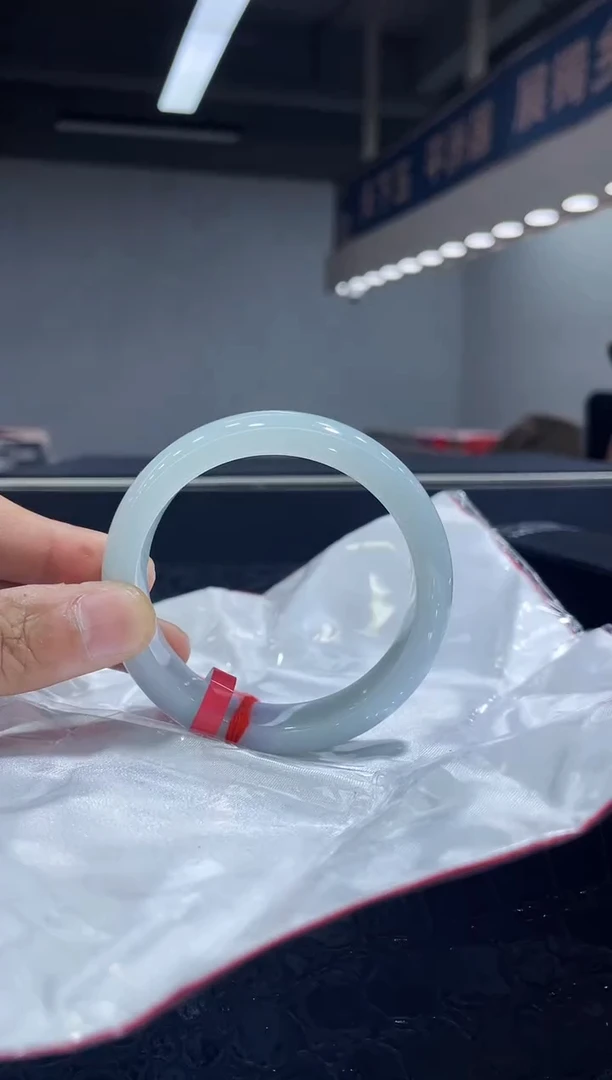 未镶嵌手镯翡翠20