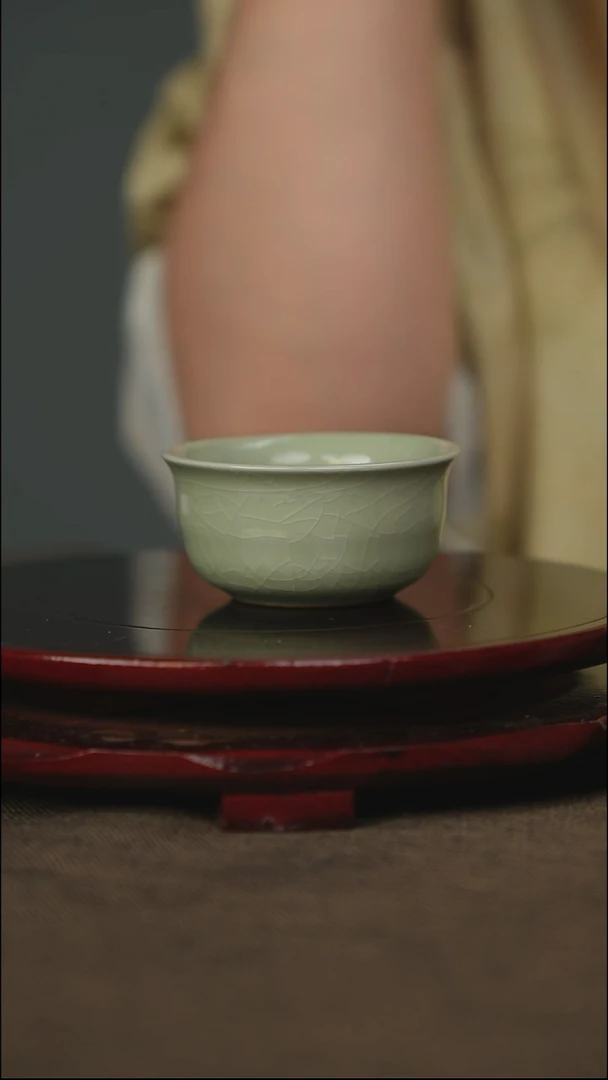 豆绿 小圆杯 无底款