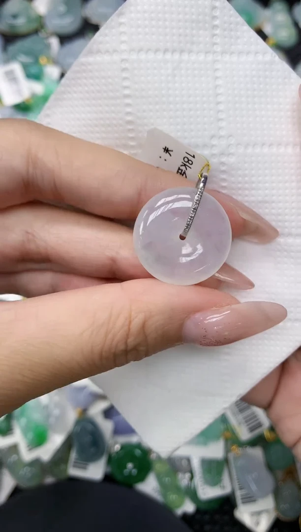 颈饰18K金镶嵌翡翠1111111111