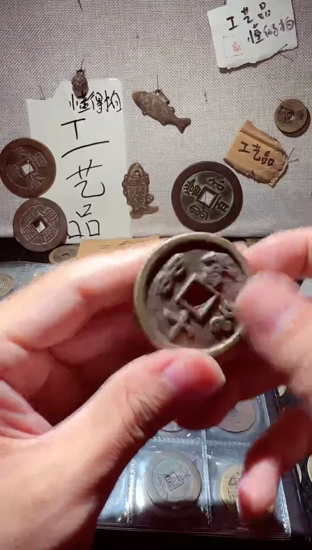 老李工艺品挂架一075