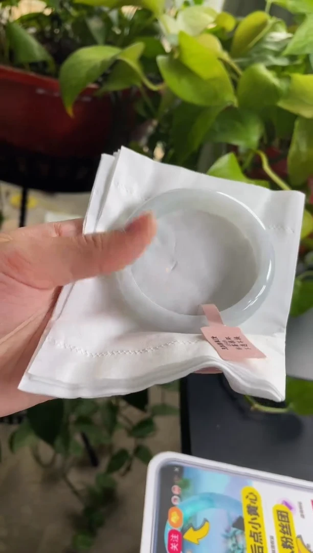 【闪购商品】翡翠手镯未镶嵌08手镯