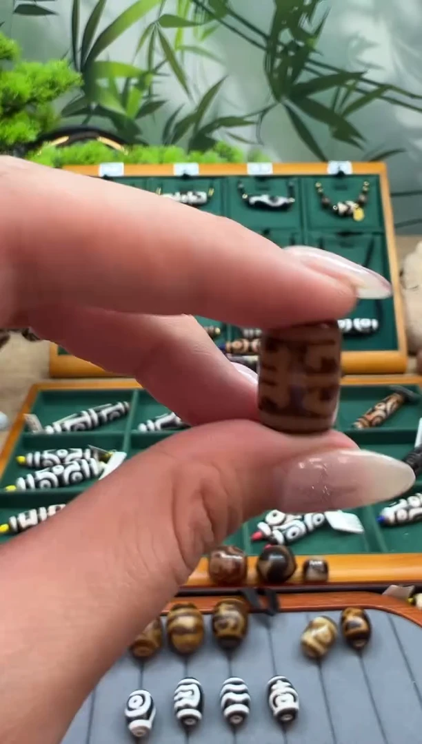 未镶嵌颈饰玛瑙/玉髓（覆膜）34.(微瑕随机发货)