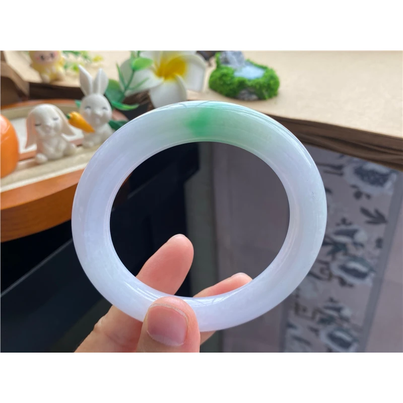 7.27批6095号，57.4-11.3-11飘一抹青翠阳绿色！很清天然翡翠手镯