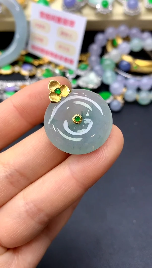 颈饰18K金镶嵌翡翠285-中国好珍宝