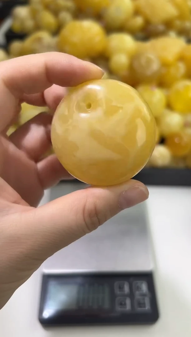 裸石琥珀未镶嵌樱***子琥珀蜜蜡吊坠