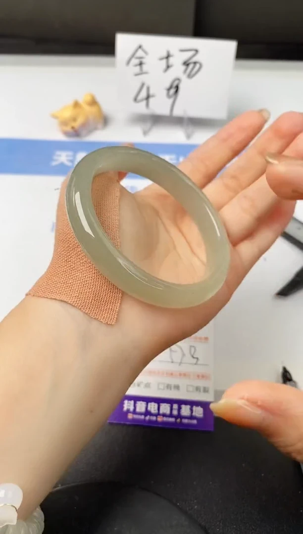 【闪购商品】石英质玉手镯未镶嵌s285-DC57.3