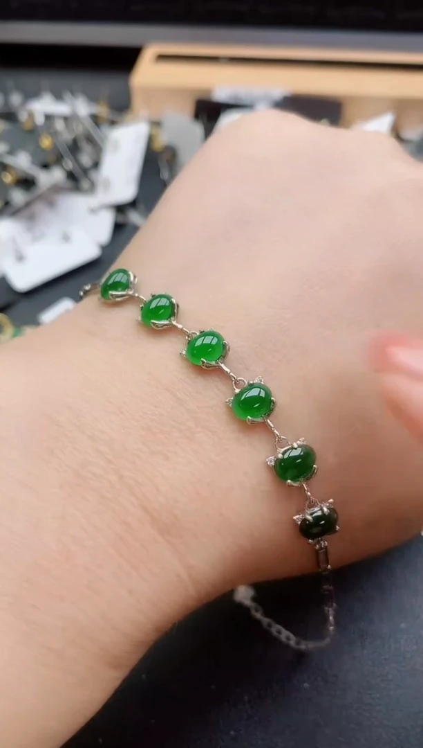 银S925镶嵌戒指翡翠1