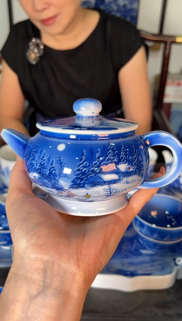 吴小琴