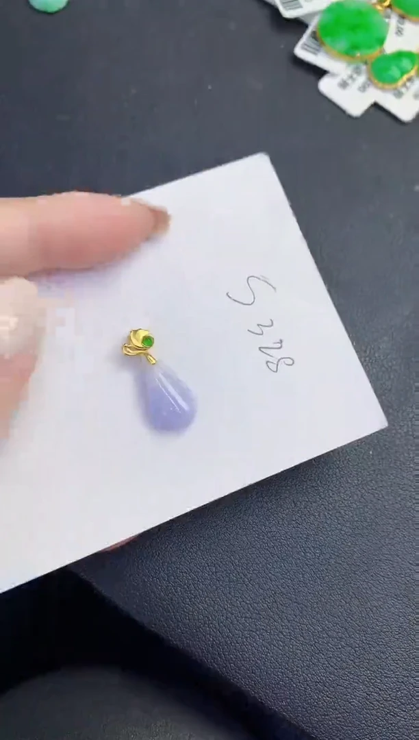 颈饰未镶嵌翡翠缅甸天然翡翠A货