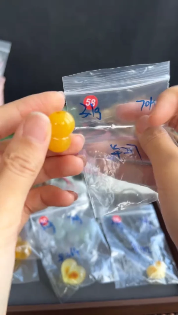未镶嵌颈饰蜜蜡508买断