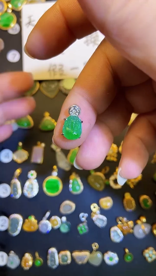 吊坠(不含链)银S925镶嵌翡翠1