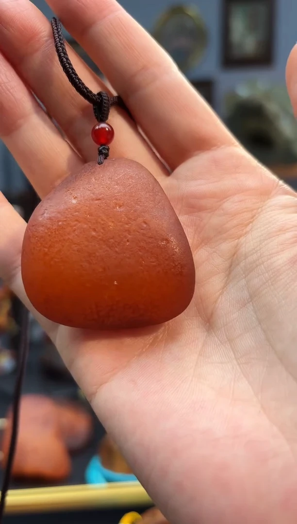 琥珀颈饰未镶嵌吊坠