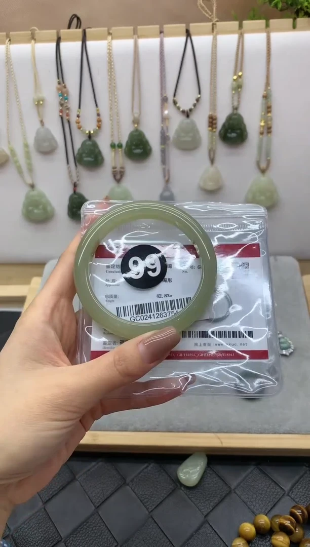 【闪购商品】和田玉手镯未镶嵌手镯4