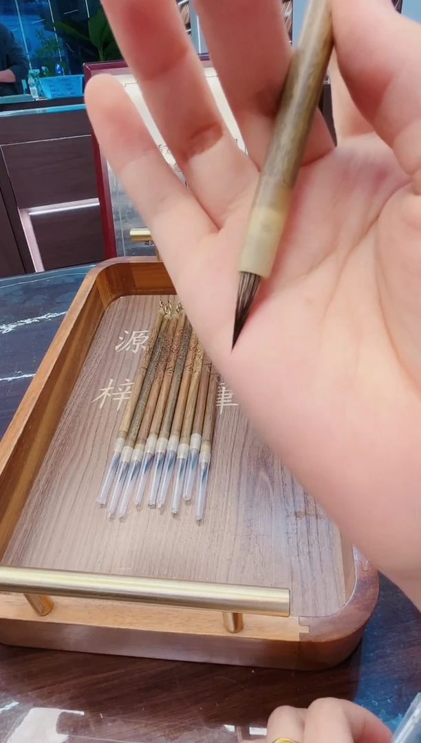 高货，绿檀雕龙三花小楷，10支