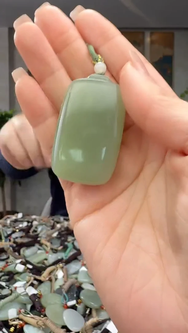 颈饰未镶嵌和田玉拍一发一多样性发货