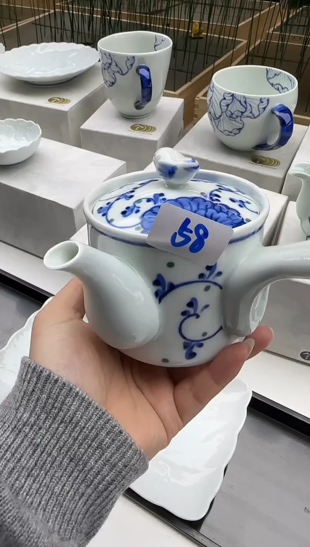 瓷片辰辰家的瓷器真好看