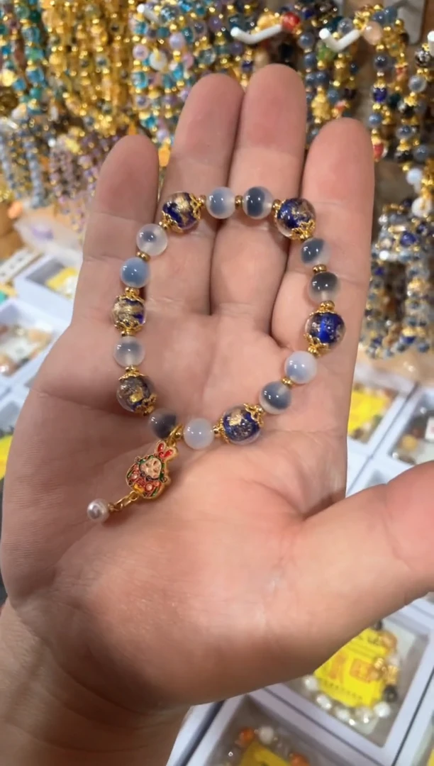 4五台山云仓金箔香灰琉璃手串