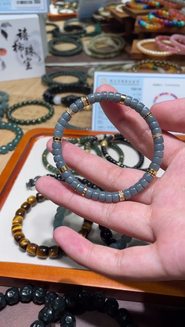 未镶嵌手串和田玉6mm水泥灰莫兰迪和田玉手串设计款