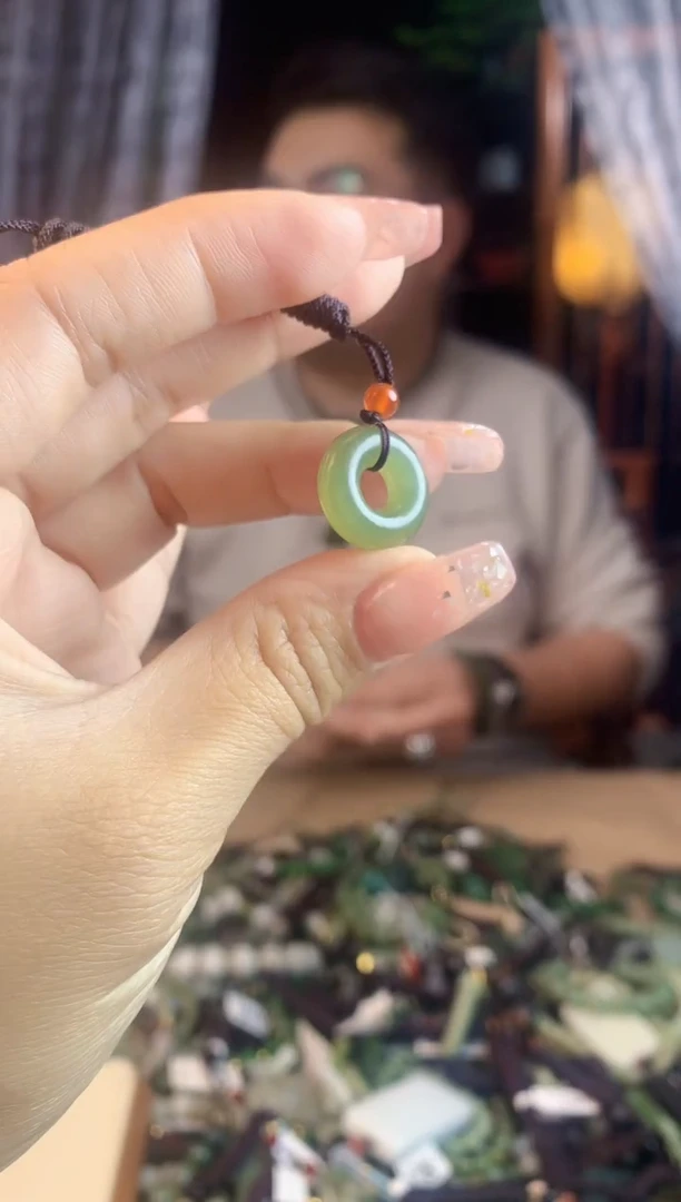 【闪购商品】和田玉挂件未镶嵌多样性发货拍一发一