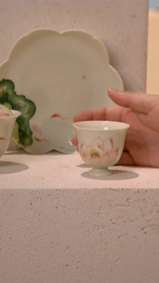 明知山志-荷漾鱼影-清如茶杯(品牌黑盒)