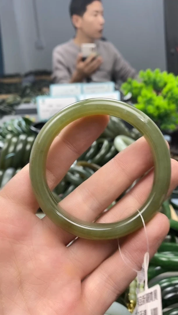 未镶嵌手镯和田玉52.8