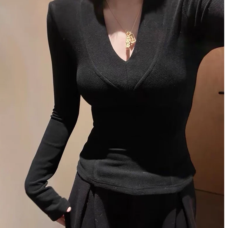 2518 2025春季新款V领长袖修身鱼骨线显瘦韩版纯色上衣女T恤