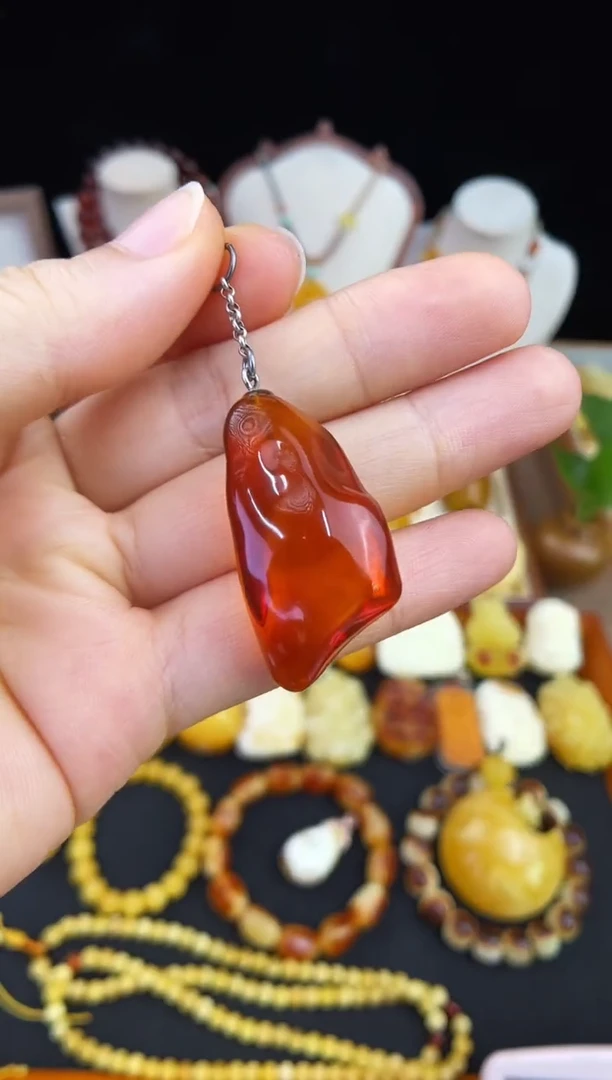 琥珀未镶嵌珠宝奇石柒月