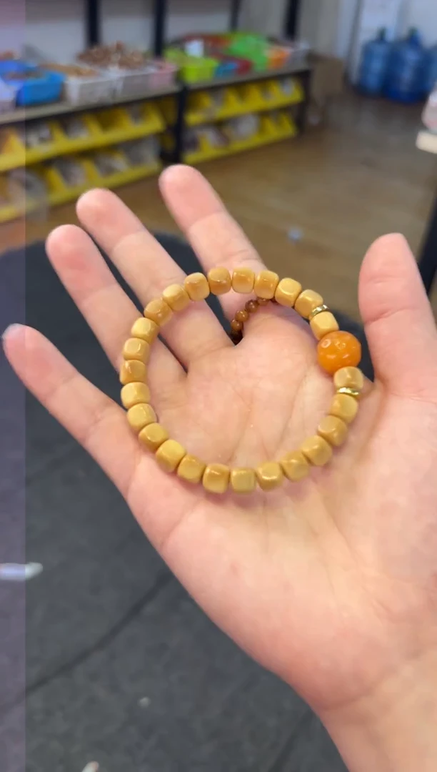 【闪购商品】石英质玉（黄龙玉）手链未镶嵌  8mm龙脊六方黄龙玉