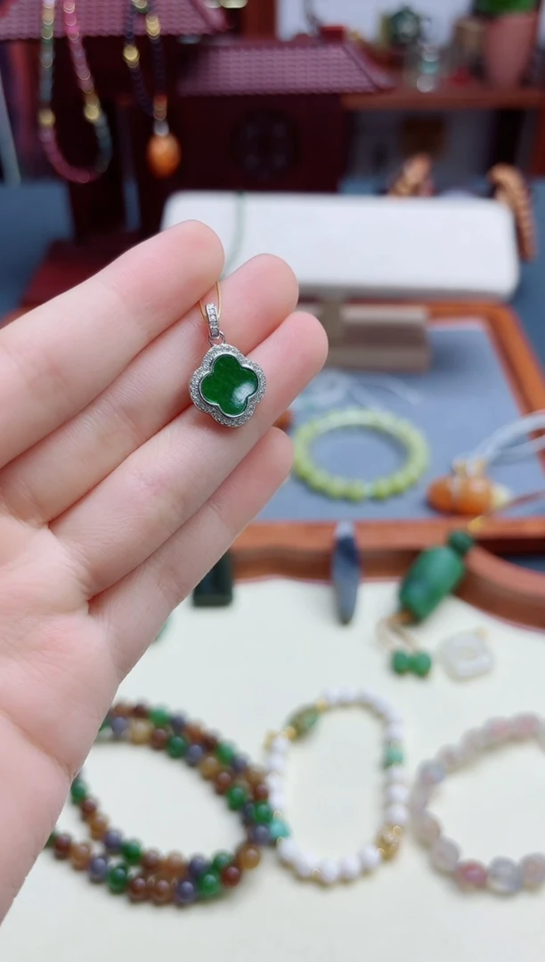 翡翠银S925镶嵌颈饰S925银翡翠吊坠*1 YD赠链