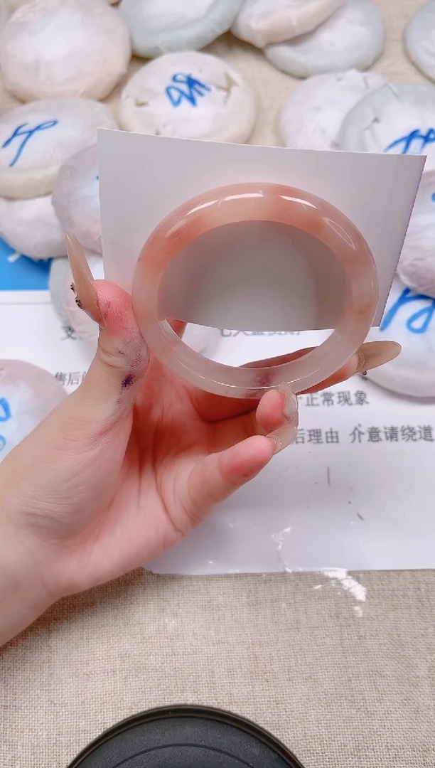 未镶嵌手镯石英质玉215-56