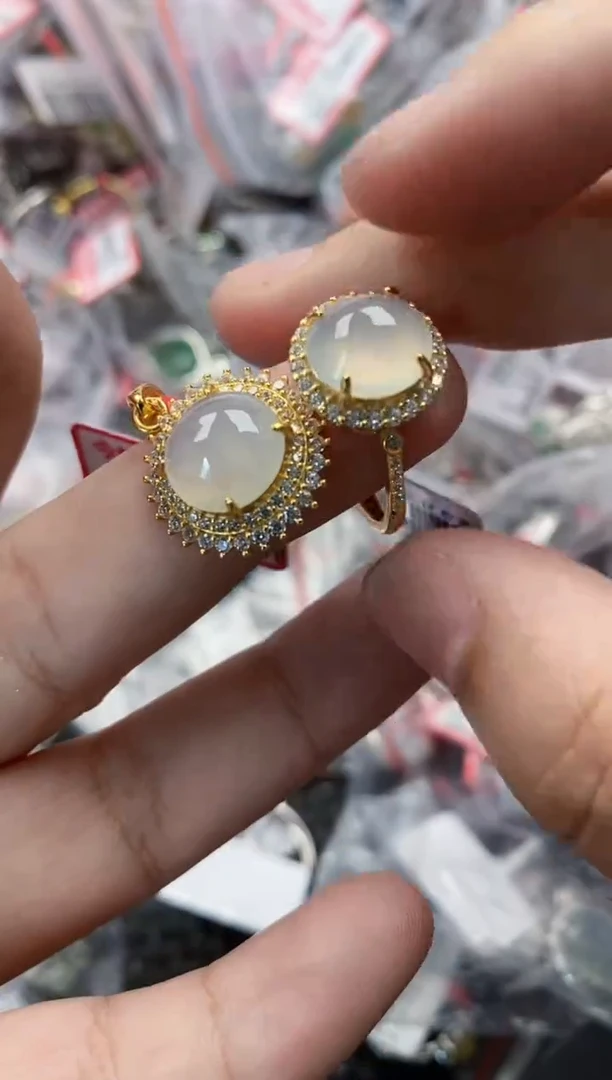 银S925镶嵌戒指翡翠666   2