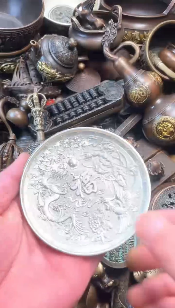 精美铜器点击下单