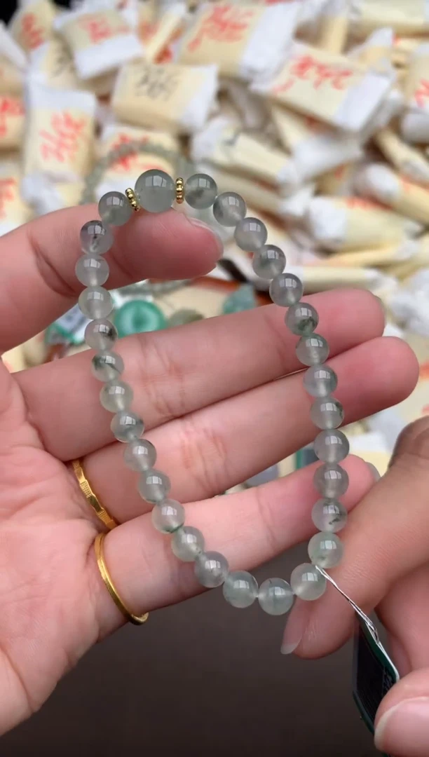 未镶嵌手串翡翠—