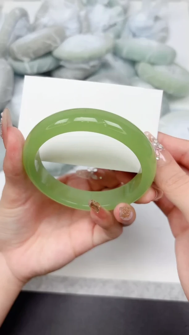 石英质玉手镯未镶嵌161-63.1