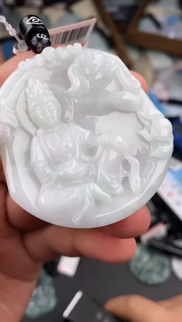 【闪购商品】翡翠颈饰未镶嵌  天然翡翠，一物一图