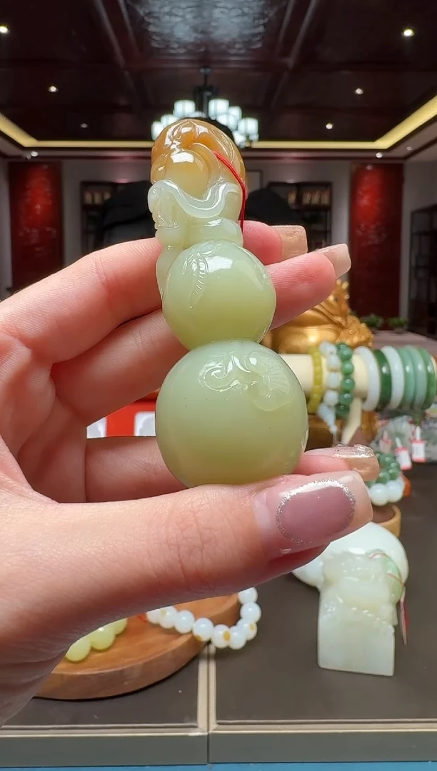 未镶嵌和田玉挂件qm