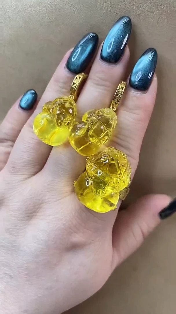 琥珀颈饰未镶嵌耳环