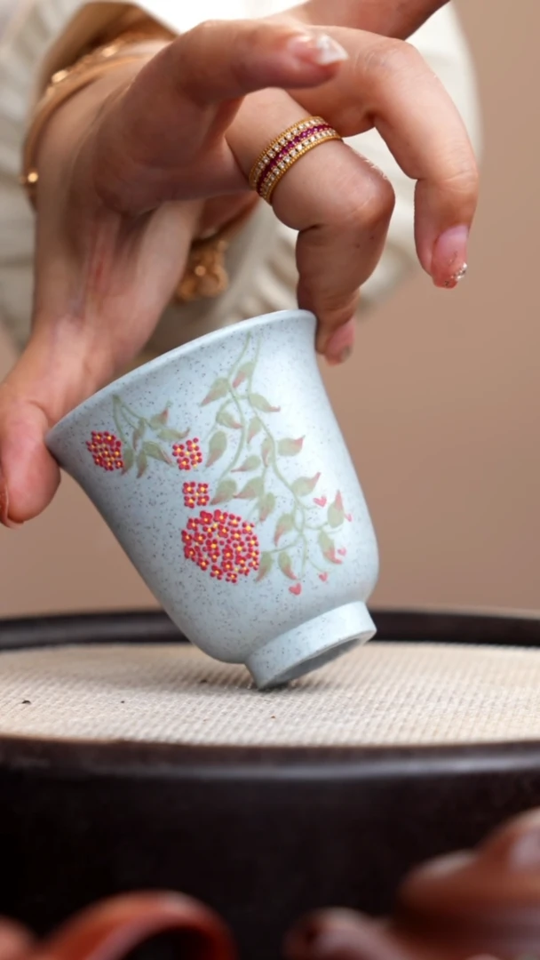 茶壶紫砂海蓝段铃铛杯绣球花